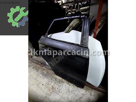 Opel Grandland Sağ Arka Kapı çıkma parça