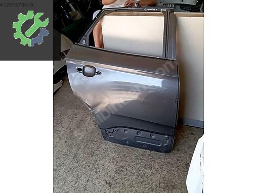 OPEL GRANDLAND SAĞ ARKA KAPI