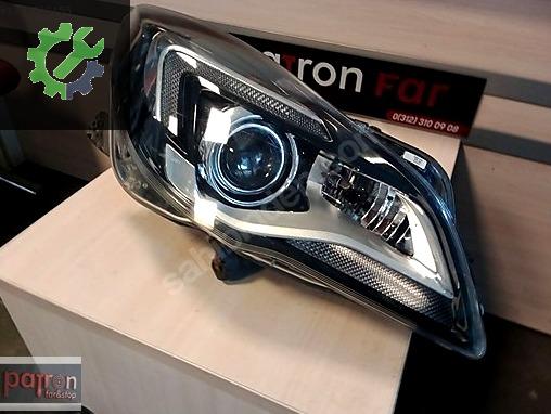 Opel Insignia Sağ Ön Far çıkma parça
