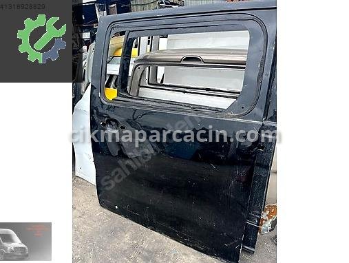 Opel Vivaro Sağ Kapı çıkma parça
