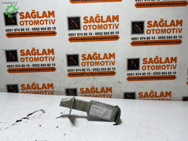 Audi A4 Tampon Demiri çıkma parça