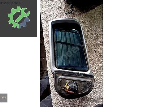 Otomotiv Ekipmanları Dış Ayna (Komple) Mercedes Komple Dolu Sorunsuz Fabrikasyon Ürün