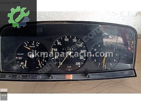 Mercedes-Benz 240 Gösterge çıkma parça