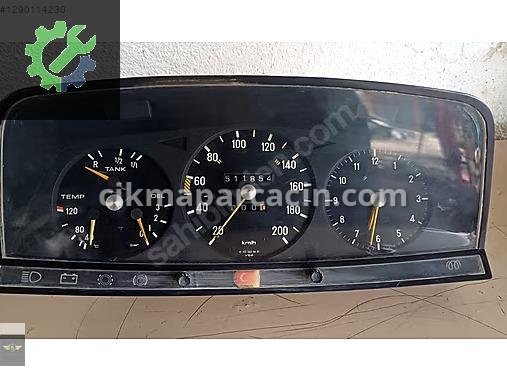 Mercedes-Benz 240 Gösterge çıkma parça