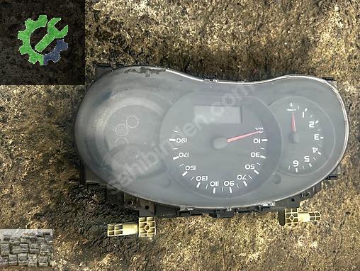 P248107584R Renault master3 kilometre saati