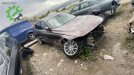 BMW 3 Serisi Kapı çıkma parça