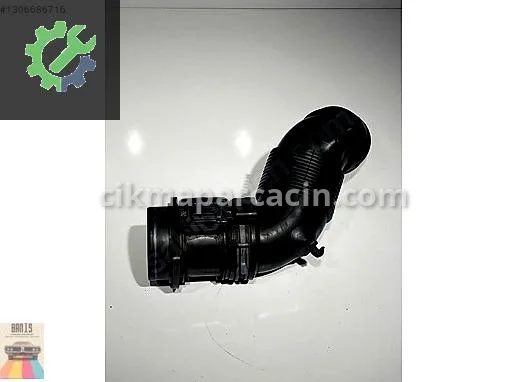Volkswagen Passat Hava Akış Sensörü 04L906461 çıkma parça