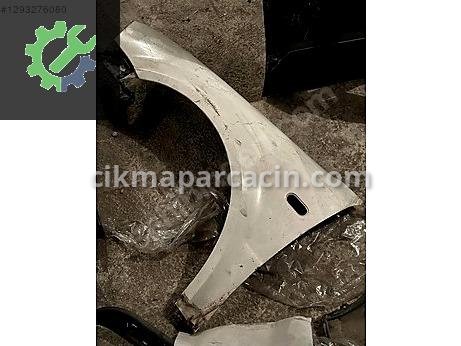 Volkswagen Passat Çamurluk (Ön) çıkma parça