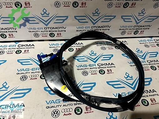 Volkswagen Passat Enjektör Kütüğü 3Q0200059EG çıkma parça