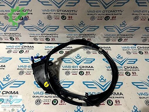 Volkswagen Passat Enjektör Kütüğü 3Q0200059EG çıkma parça