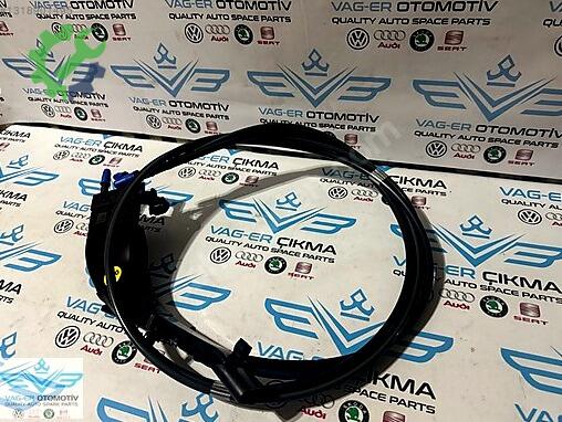 Volkswagen Passat Enjektör Kütüğü 3Q0200059EG çıkma parça