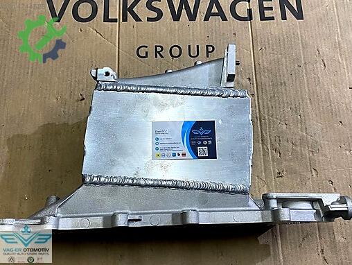 Volkswagen Passat Emme Manifoldu 04L129711AB çıkma parça