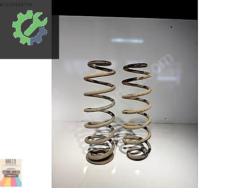 Volkswagen Passat Arka Helezon Yayı 3Q0511115 çıkma parça