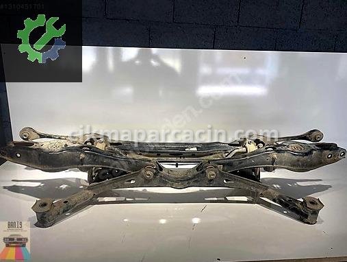 Volkswagen Passat Travers çıkma parça