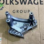 Volkswagen Passat Sıfır Motor Takozu & Kulağı 04L199207