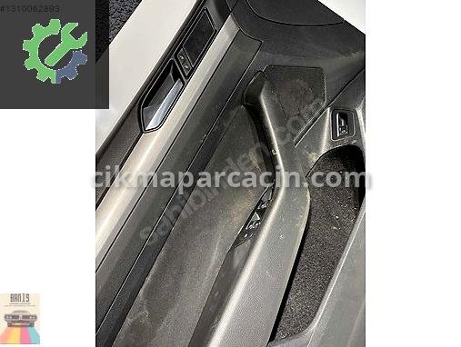 Volkswagen Passat Kapı Döşemesi çıkma parça