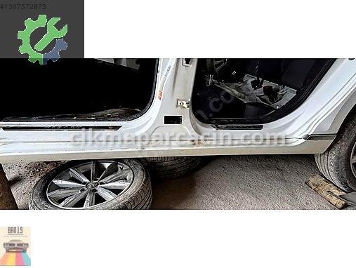 Volkswagen Passat Marşpiyel Sacı çıkma parça