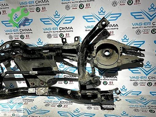 Volkswagen Golf Arka Dingil 5Q0505315J çıkma parça