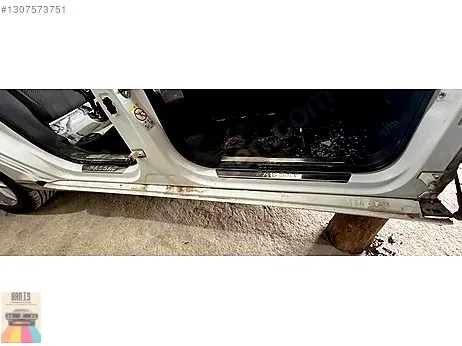 Volkswagen Passat Marşpiyel Sacı çıkma parça