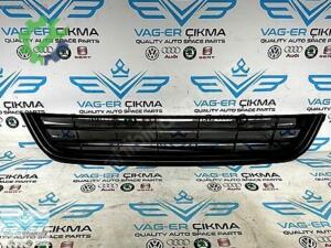 Volkswagen Passat 2009-2010 Çıkma Tampon Orta Izgara 3C8853677