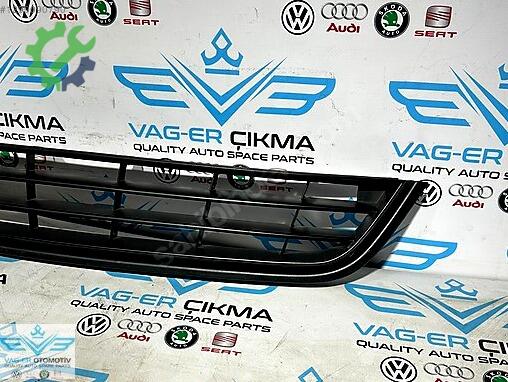 Volkswagen Passat Tampon Orta Izgara 3C8853677 çıkma parça