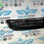 Volkswagen Passat 2009-2010 Çıkma Tampon Orta Izgara 3C8853677
