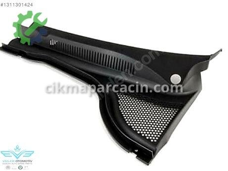 Volkswagen CC Cam Önü Izgarası çıkma parça