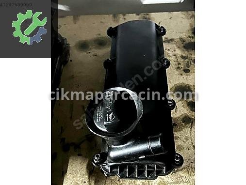 Volkswagen Passat Külbütör Kapağı çıkma parça