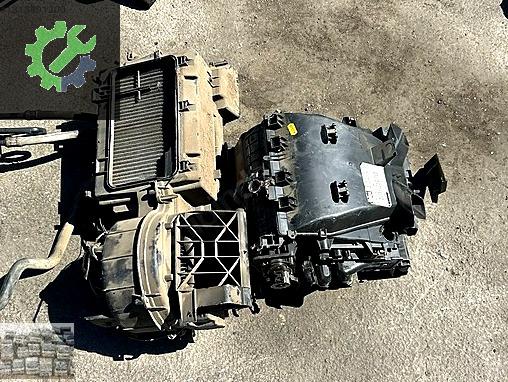 PEJO 406 KALORİFER KAZANI KLİMALI
