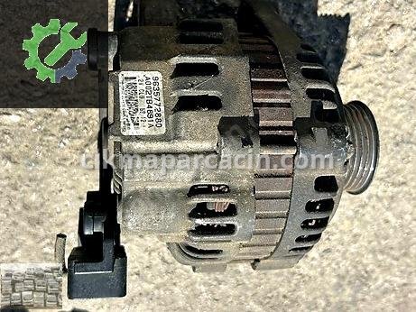 Peugeot 406 Şarj Dinamosu çıkma parça