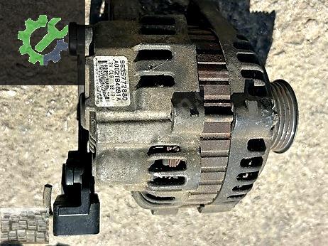 Peugeot 406 Şarj Dinamosu çıkma parça