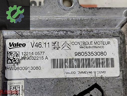 Peugeot 208 Beyin 9805353080 çıkma parça