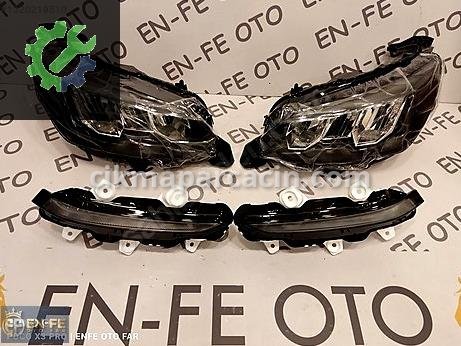 Peugeot 208 Sol Ön Far çıkma parça