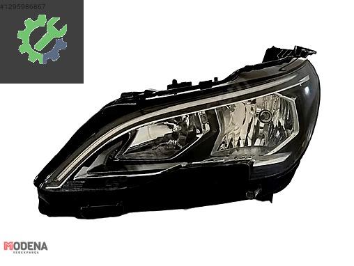 Peugeot 308 Sol Ön Far 1675812480 çıkma parça