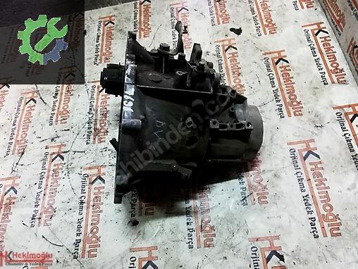 Peugeot 301 Şanzıman Komple çıkma parça