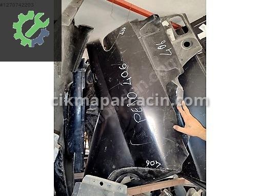 Peugeot 406 Sol Arka Çamurluk çıkma parça