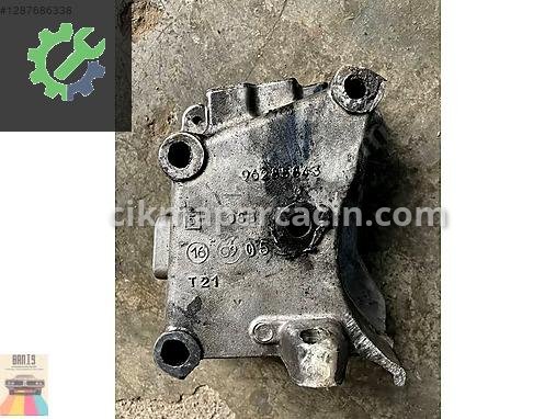 Peugeot Partner Motor Takozu & Kulağı 96285843 çıkma parça