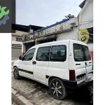 PEUGEOT PARTNER BERLİNGO ÖN SOL KAPI BEYAZ ÇIKMA SON FİYAT ! ! !