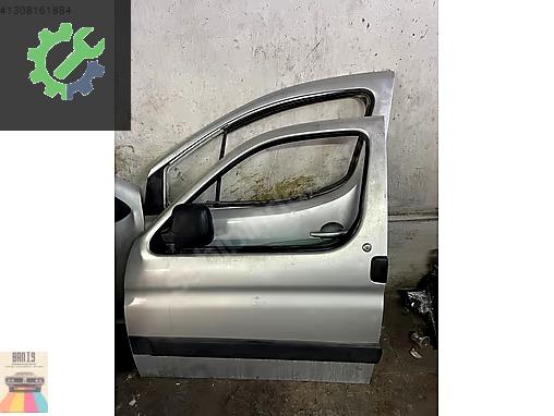 Peugeot Partner Sağ Kapı çıkma parça