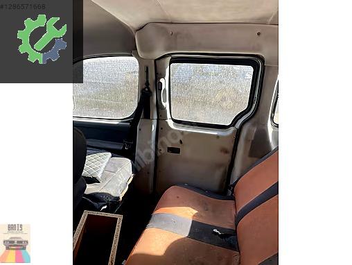 Peugeot Partner Bakalit çıkma parça