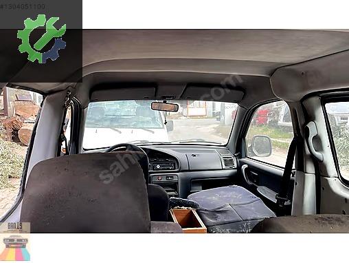 Peugeot Partner Bakalit çıkma parça