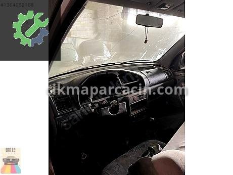Peugeot Partner Torpido çıkma parça