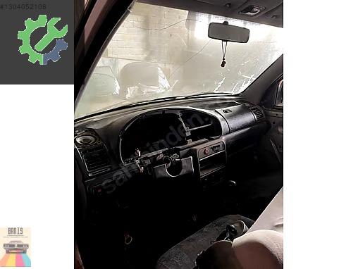 Peugeot Partner Torpido çıkma parça