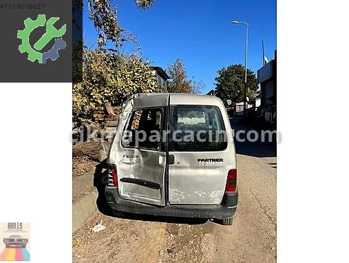 Peugeot Partner Bagaj Kapağı çıkma parça