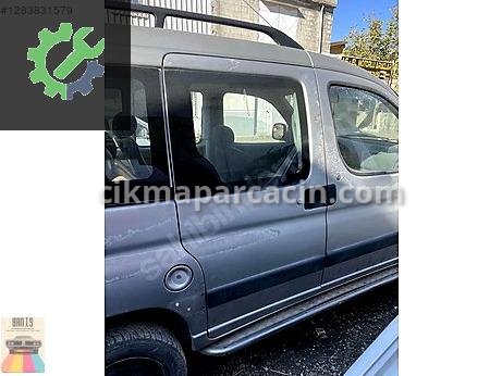 Peugeot Partner Sağ Kapı çıkma parça