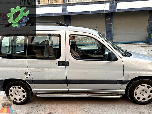 Peugeot Partner Sağ Kapı çıkma parça