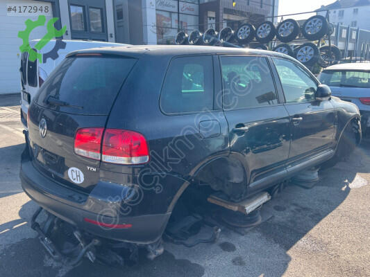 Volkswagen Touareg Motor Kapağı çıkma parça
