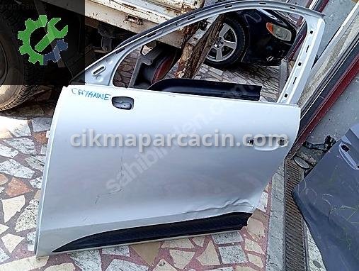 Porsche Cayenne Sol Ön Kapı çıkma parça