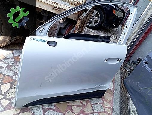 PORSCHE CAYANNE SOL ON KAPİ