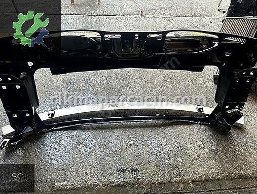 Porsche Panamera Ön Panel 97050448101 çıkma parça